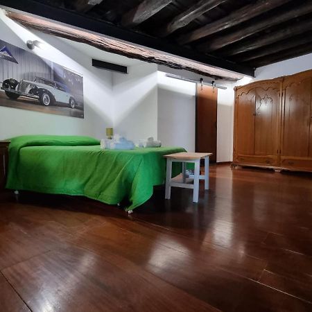 Casa Monviso Le Fuoriserie Palermo Eksteriør billede
