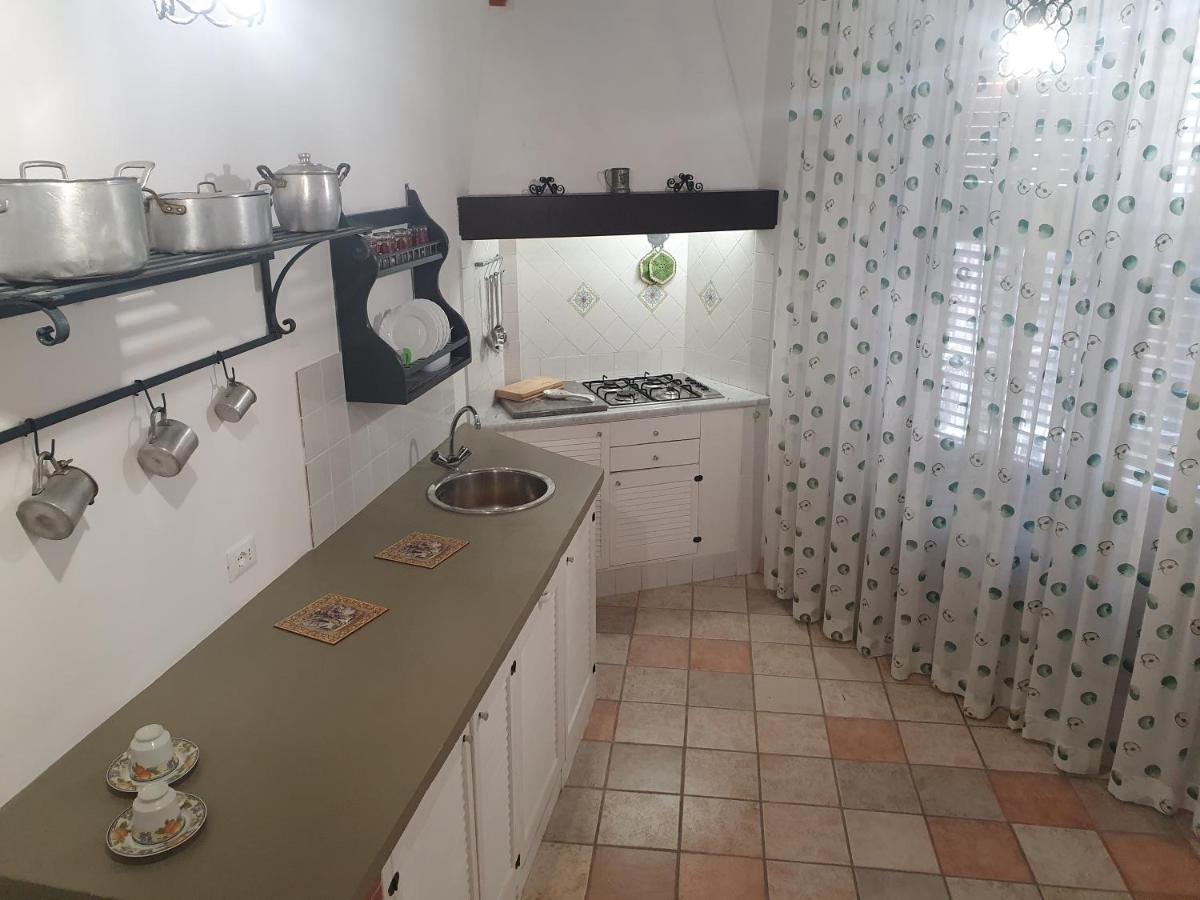 Casa Monviso Le Fuoriserie Palermo Eksteriør billede