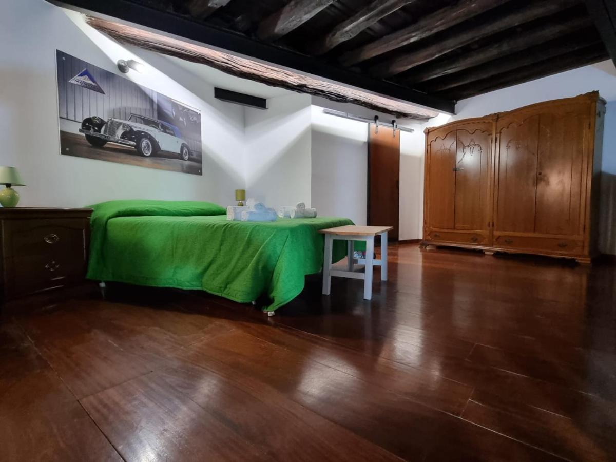 Casa Monviso Le Fuoriserie Palermo Eksteriør billede